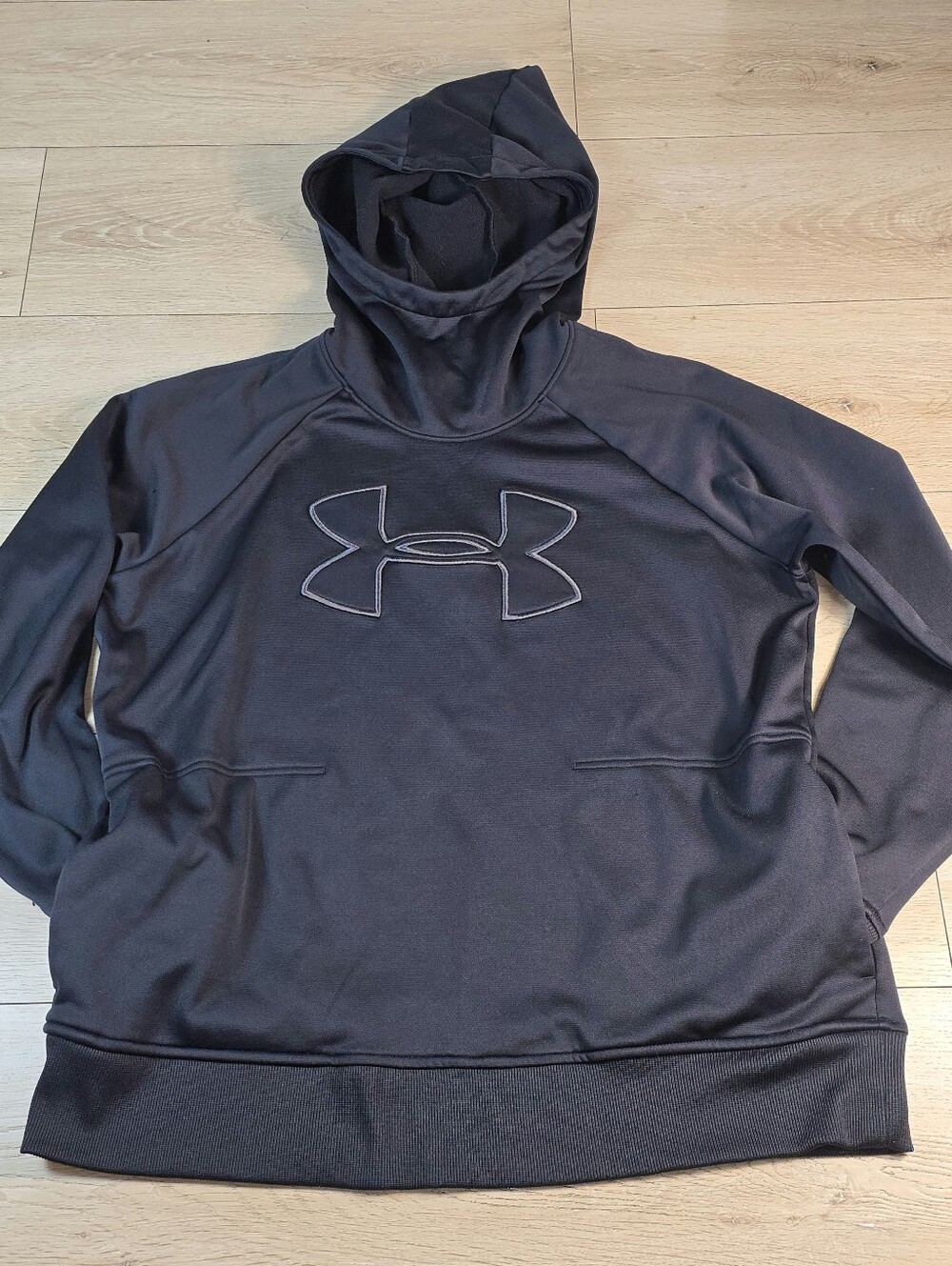 Under Armour Black Pullover Hoodie with Center Logo